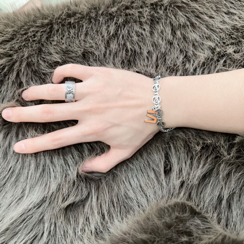 LV Bracelets